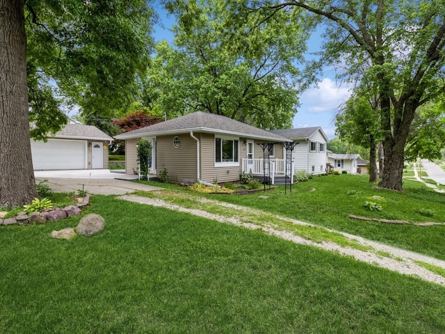 312 N J St, Indianola, IA 50125 - photo 1