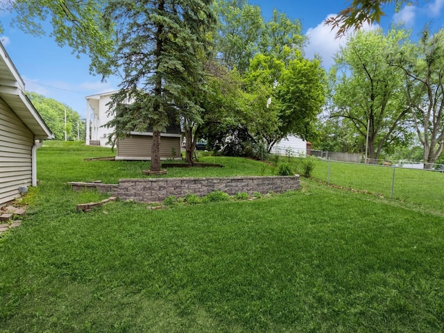 312 N J St, Indianola, IA 50125 - view of yard