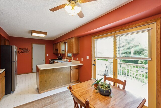 3185 Harbor Ave, Newton, IA 50208 - photo 11