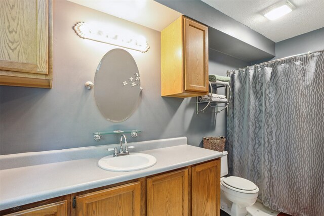 3185 Harbor Ave, Newton, IA 50208 - photo 15