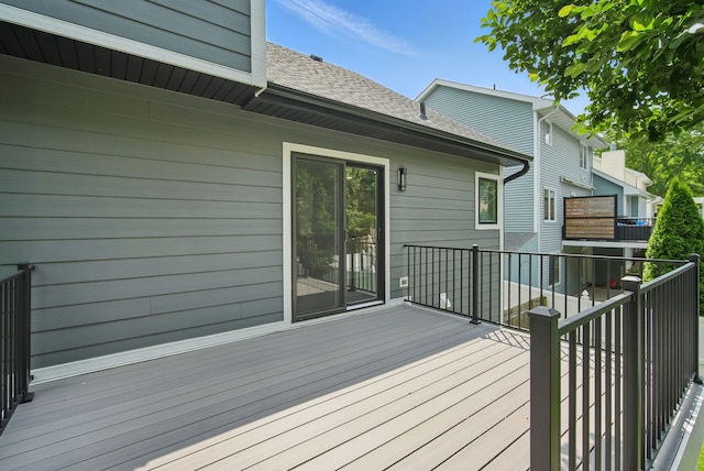 4510 89th St, Urbandale, IA 50322 - view of wooden deck
