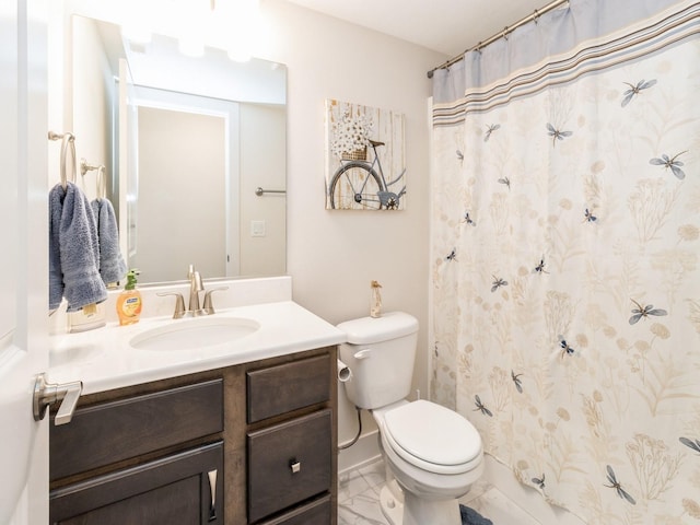 2206 SW Westwood St, Ankeny, IA 50023 - full bathroom with vanity and curtained shower