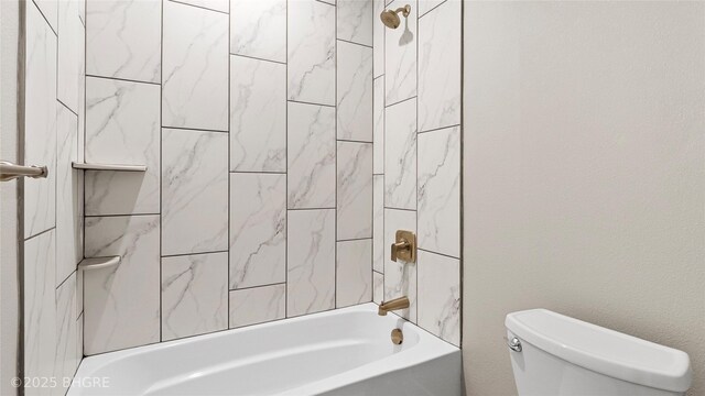 780 NE Badger Ln, Waukee, IA 50263 - bathroom featuring toilet and bathing tub / shower combination