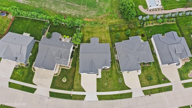 780 NE Badger Ln, Waukee, IA 50263 - aerial perspective of suburban area