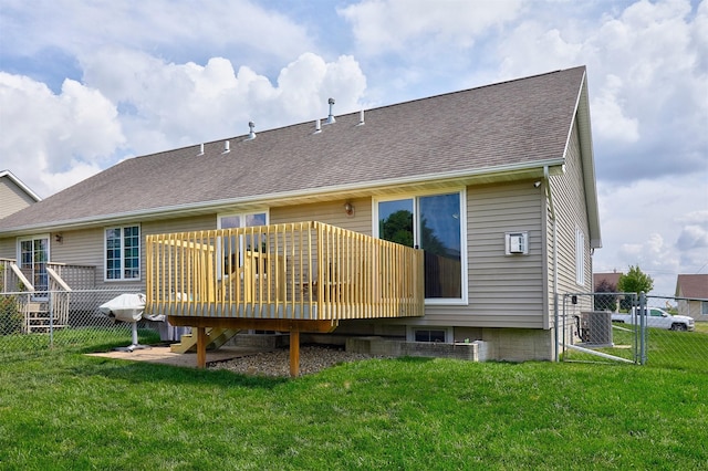 2014 Vista View Dr, Granger, IA 50109 - back of property with a wooden deck and roof with shingles