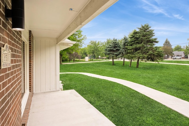 8501 NW Beaver Dr, Johnston, IA 50131 - view of green lawn