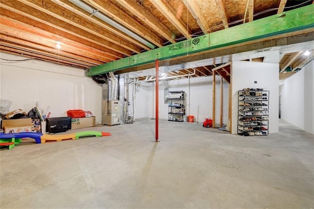 5583 Meredith Dr Unit 5C, Des Moines, IA 50310 - unfinished basement with heating unit