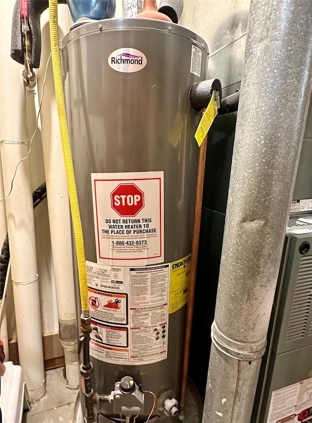 2005 Spring St Unit U203, Grinnell, IA 50112 - utility room with water heater