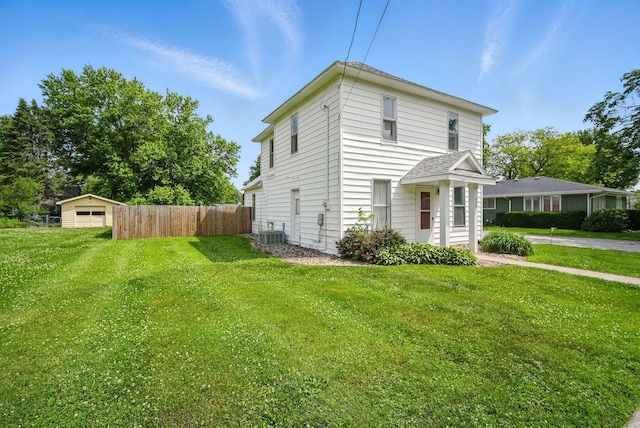 455 NW 2nd St, Earlham, IA 50072 - view of front of home