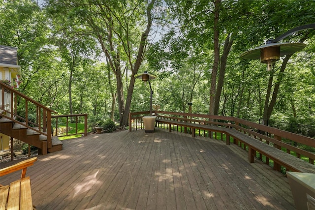 4210 Beaver Hills Dr, Des Moines, IA 50310 - wooden deck featuring stairway