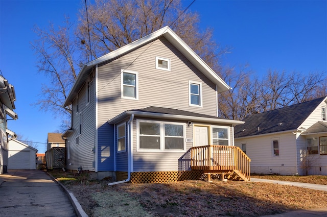 1332 E Sheridan Ave, Des Moines, IA 50316 - view of front of home with an outdoor structure