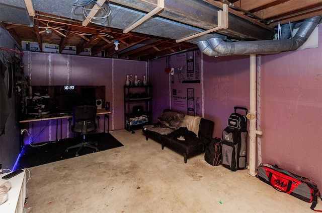 4505/4507 51st St, Des Moines, IA 50310 - view of unfinished basement