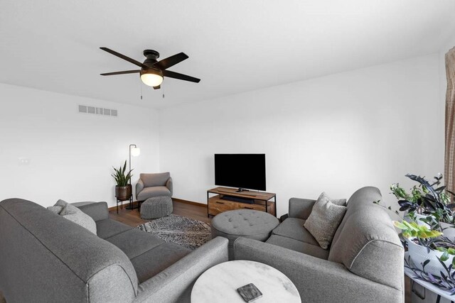 306 NE 44th St, Ankeny, IA 50021 - photo 8
