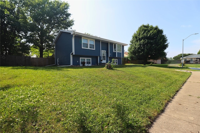 204 25th Ave SW, Altoona, IA 50009 - view of split foyer home