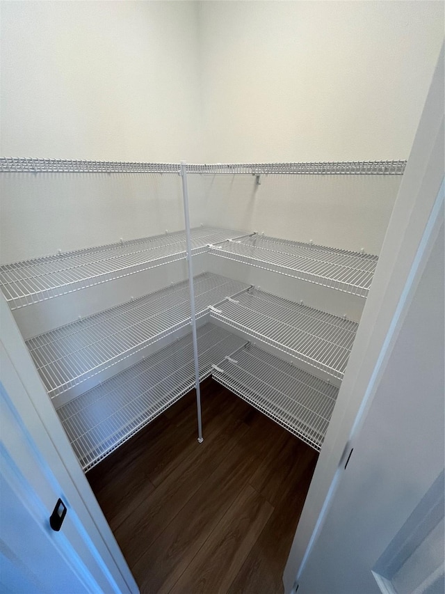 711 W N Ave, Norwalk, IA 50211 - view of pantry