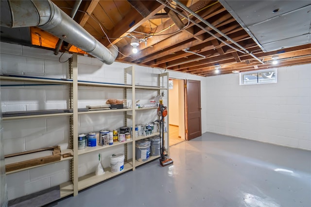 1918 55th St, Des Moines, IA 50310 - basement featuring concrete block wall