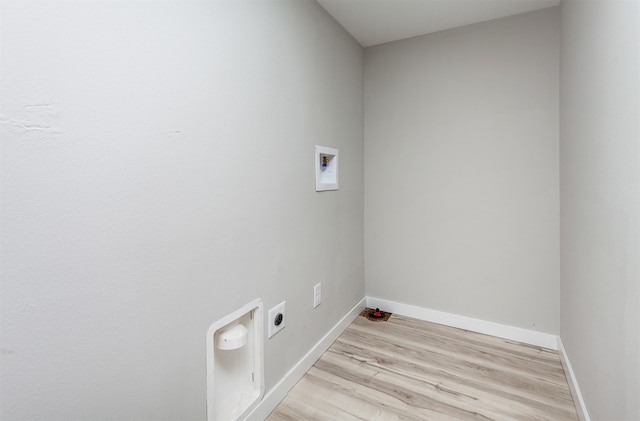3308 Cambridge St, Des Moines, IA 50313 - washroom with hookup for an electric dryer, light wood finished floors, and hookup for a washing machine