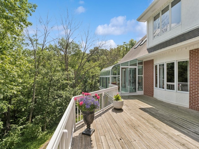 501 S 33rd St, West Des Moines, IA 50265 - wooden terrace featuring a sunroom