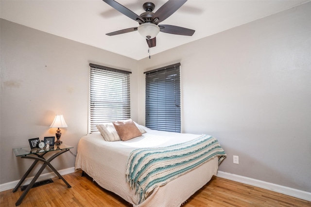 3913 Lawnwoods Dr, Des Moines, IA 50310 - bedroom featuring light wood finished floors and ceiling fan