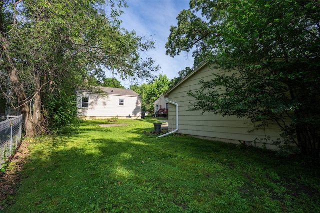 3913 Lawnwoods Dr, Des Moines, IA 50310 - view of yard