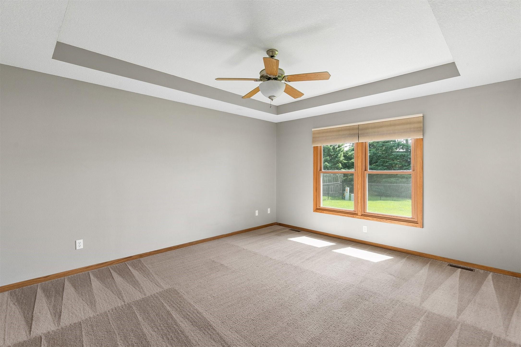 705 SE Lowell Dr, Ankeny, IA 50021 - photo 13