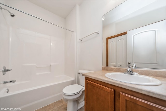 1624 NW Prairie Lakes Dr Unit 4, Ankeny, IA 50023 - full bath with vanity, shower / washtub combination, and tile patterned floors