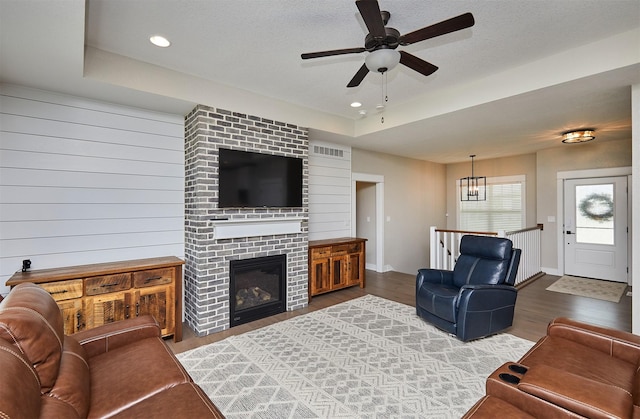 16884 Baxter Dr, Clive, IA 50325 - photo 7