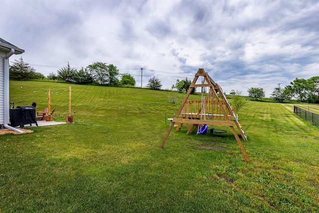 1302 S L Ct, Indianola, IA 50125 - view of yard