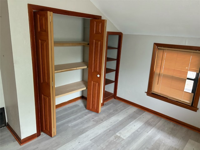 3206 62nd St, Des Moines, IA 50322 - view of closet