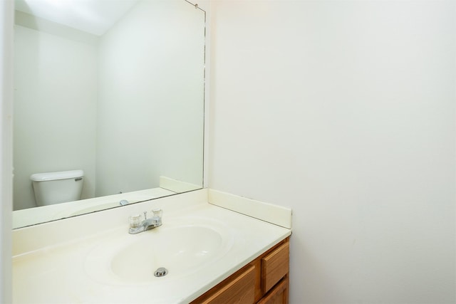 2240 Hart Ave Unit 4, Des Moines, IA 50320 - bathroom with vanity and toilet
