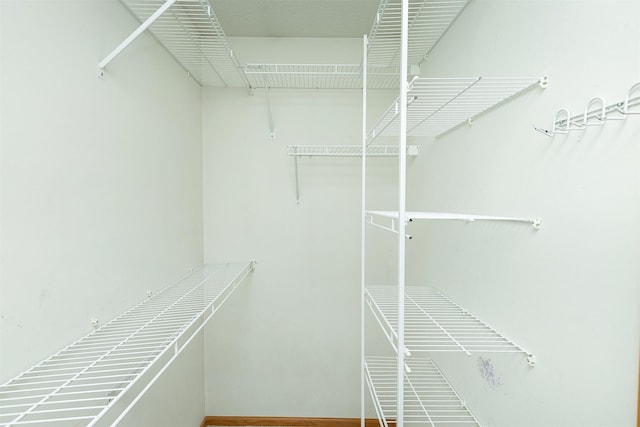 2240 Hart Ave Unit 4, Des Moines, IA 50320 - view of walk in closet