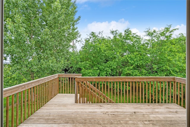 16205 Monroe Ct, Urbandale, IA 50323 - view of deck