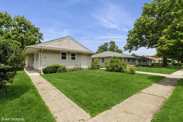 3709 Aurora Ave, Des Moines, IA 50310 - view of front of house with a front yard