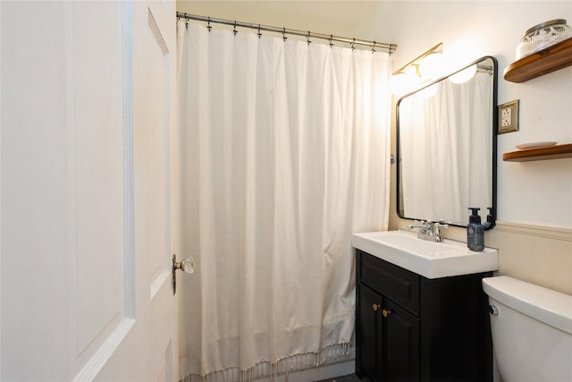 2625 38th St, Des Moines, IA 50310 - bathroom featuring vanity and toilet