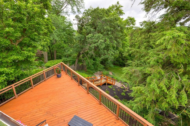 2418 Terrace Rd, Des Moines, IA 50312 - view of deck