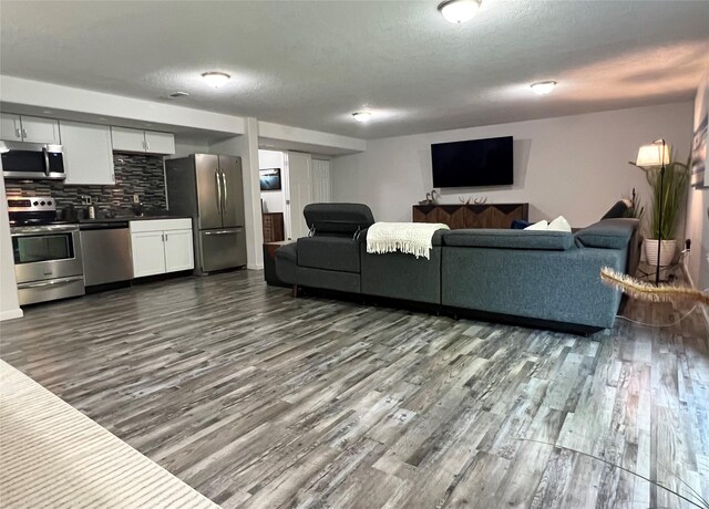 921 W 22nd St S, Newton, IA 50208