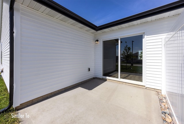 715 Linden St, Carlisle, IA 50047 - view of patio