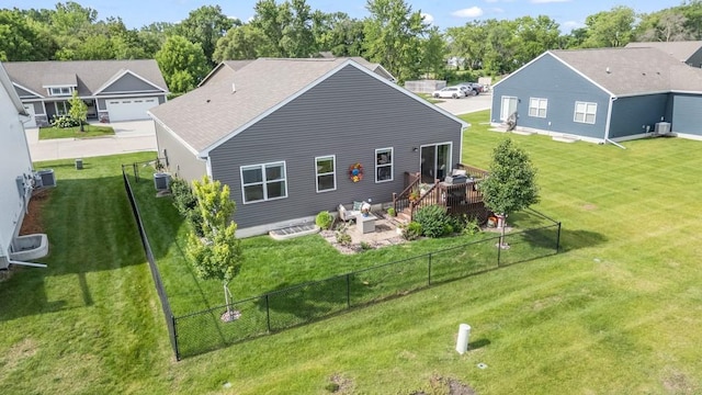 210 SE Willow Run Ln, Ankeny, IA 50021 - rear view of house featuring a deck