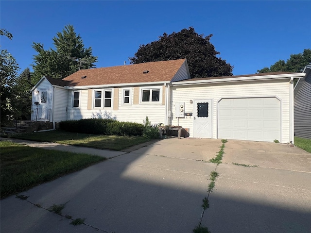 103 S 3rd St, Winterset, IA 50273 - photo 1