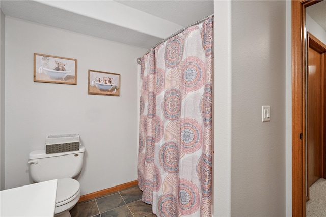 602 8th St, Malcom, IA 50157 - full bath with toilet and a shower with curtain