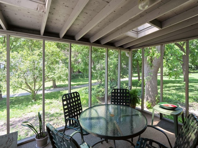 904 52nd St, West Des Moines, IA 50265 - sunroom / solarium with outdoor dining area