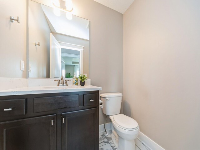 712 Mallard Pointe Dr NW, Bondurant, IA 50035 - bathroom with toilet and vanity