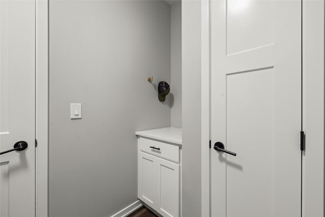 9622 NW 70th Ave, Johnston, IA 50131 - detailed view of baseboards