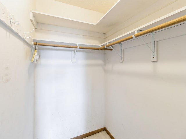 2100 Meadow Brook Dr, West Des Moines, IA 50265 - view of walk in closet