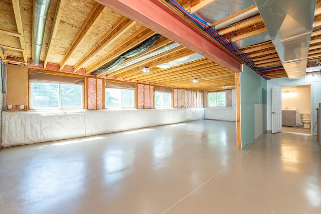 5514 SE 24th St, Des Moines, IA 50320 - view of below grade area