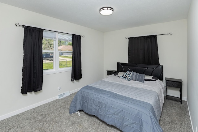 3113 E 36th Ct, Des Moines, IA 50317 - bedroom with carpet floors and baseboards