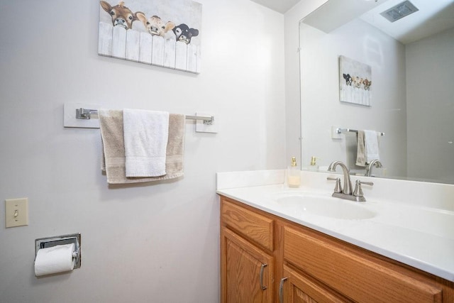 331 E 24th St N, Newton, IA 50208 - bathroom with vanity