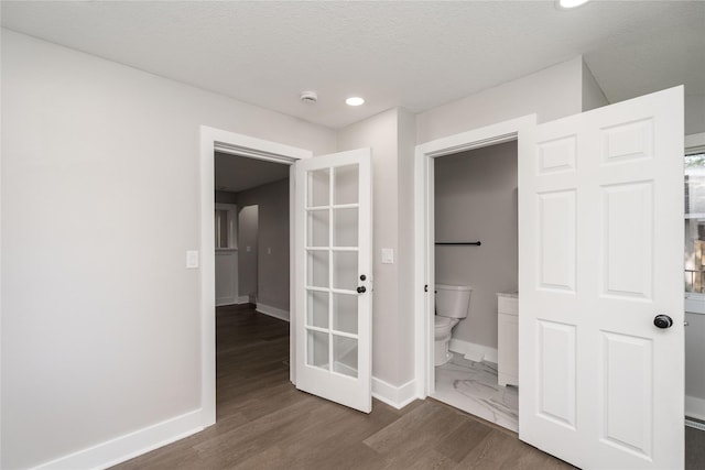 2715 Center St, Des Moines, IA 50312 - view of closet