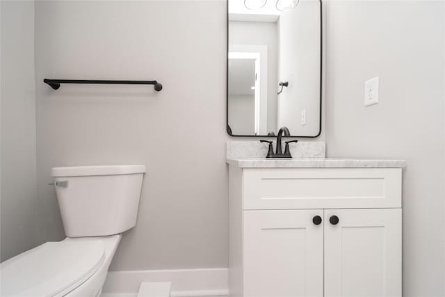 2715 Center St, Des Moines, IA 50312 - half bath with toilet and vanity