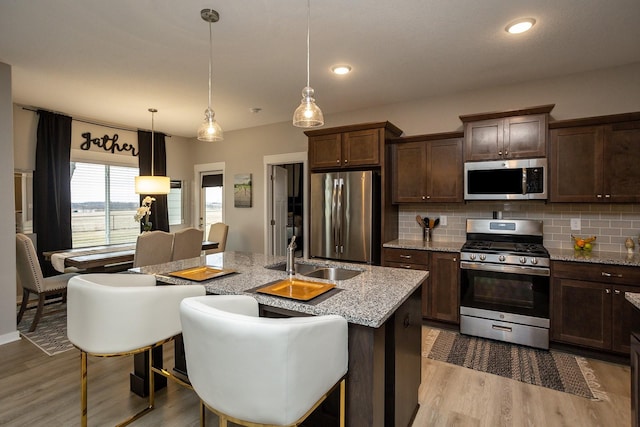820 Sandstone Pt, Waukee, IA 50263 - photo 18